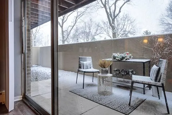 Merriam Park Apartments — Photo 7