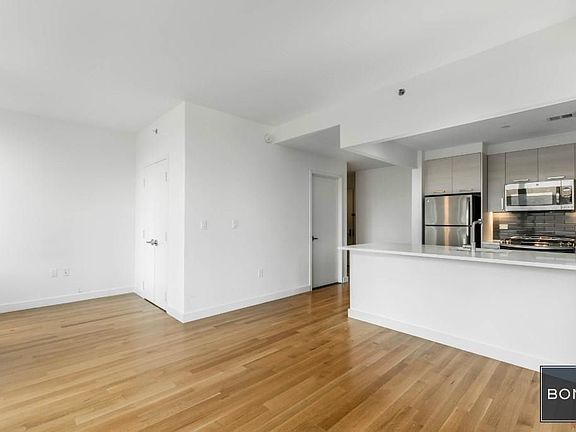 5th image of 501 E 74th St APT 8F