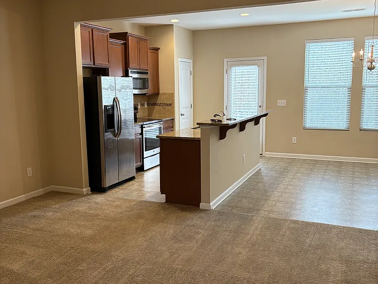 3605 Landshire View Ln — Photo 6