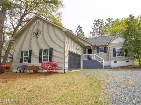 290 Spring Lake Dr, Pinehurst, NC 28374