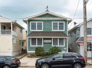 1221 West Ave APT 2, Ocean City, NJ 08226