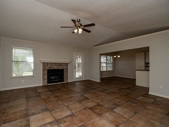 4th image of 618 Plainview Dr