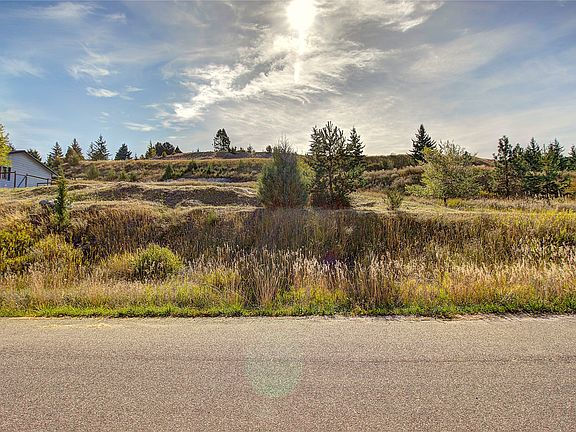 4th image of 1002 Hillside Ct