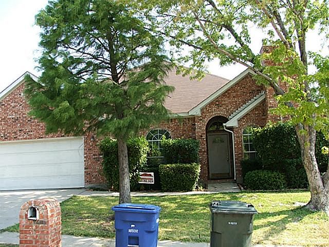1st image of 1412 Melody Ln