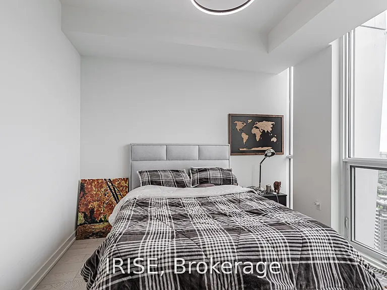 1 Yorkville Ave #4306 — Photo 13