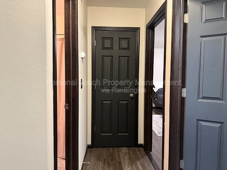 4106 Clubhouse Dr S — Photo 10
