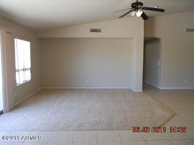 4th image of 17626 W HALE BOP Drive