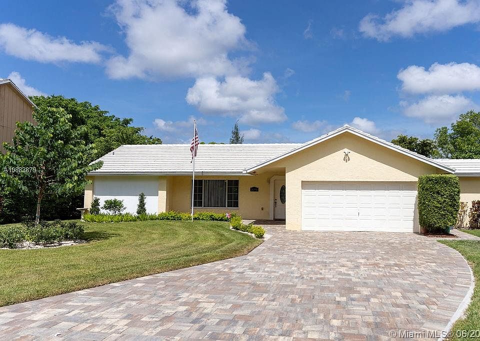 1st image of 3094 NW 103rd Ln
