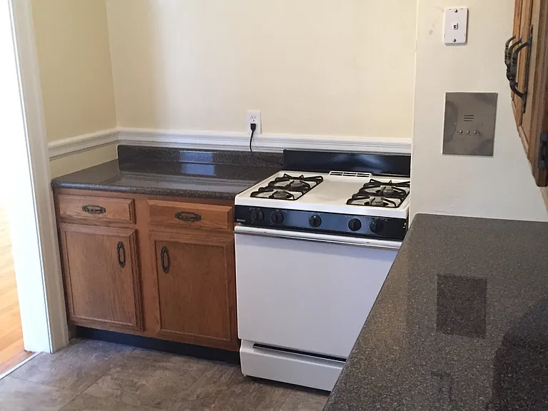 34 & 36 Chestnut Street — Photo 61