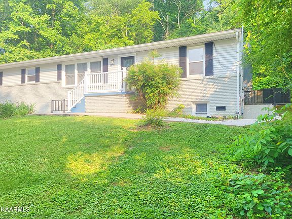 2nd image of 3716 Washington Pike