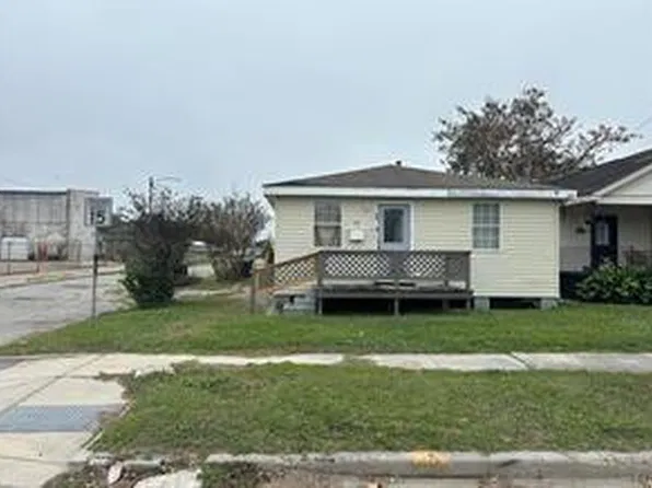400-402 Thayer St, New Orleans, LA 70114