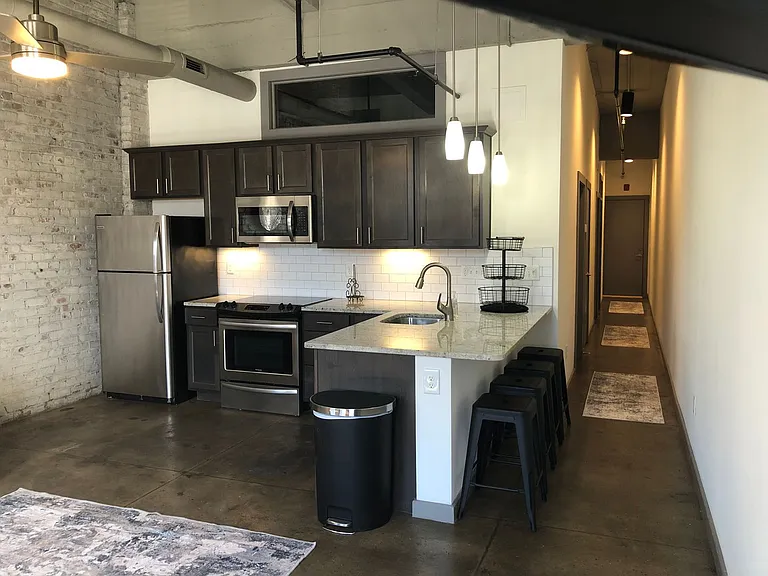 River Lofts West — Photo 89