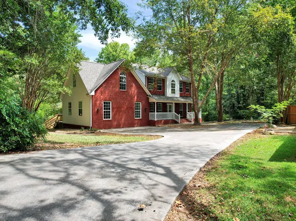 1012 Cave Springs Rd, Hixson, TN 37343