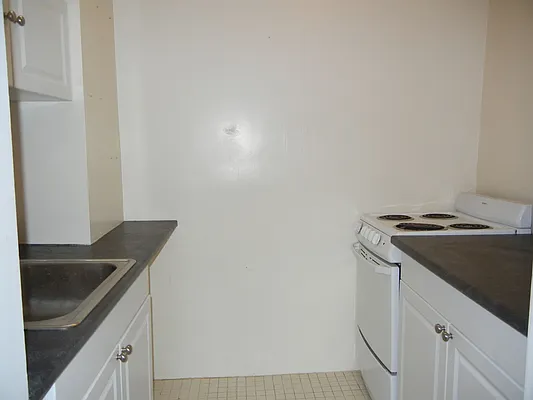 Rented by Brooklyn Heights Real Estate Inc | media 17