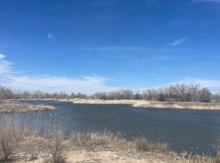 1812 S Meridian Ave, Cozad, NE 69130