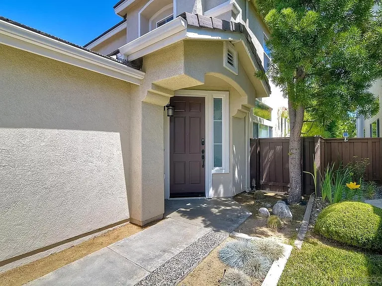 5778 Concord Woods Way — Photo 2