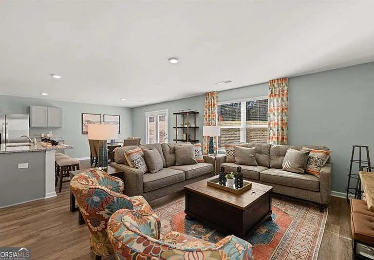 284 Coastal Dr — Photo 11