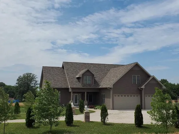 W5696 Ecker Lakeland DRIVE, Chilton, WI 53014