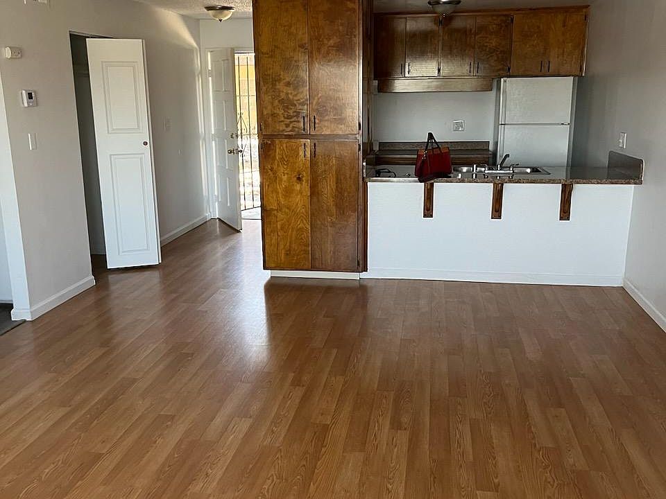 1st image of 3401 W Campus Ave #3401