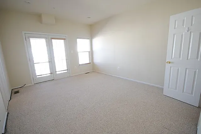 9569 Walker Way — Photo 9