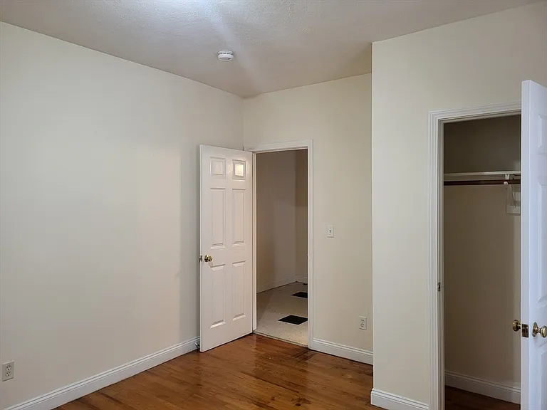 54 Greendale Rd #3L — Photo 16