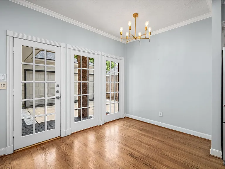3127 Lafayette St — Photo 13