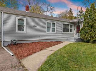 1711 Barton Blvd, Rockford, IL 61103