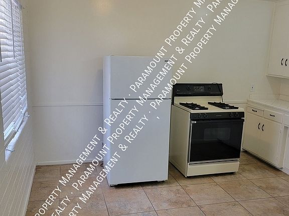 4th image of 2614 E Glenrosa Ave APT 2