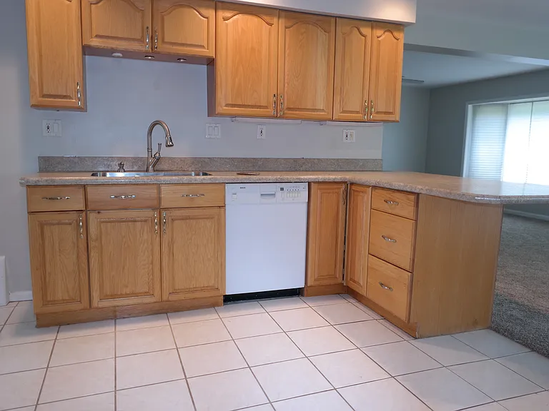 2930 N Connecticut Ave — Photo 10