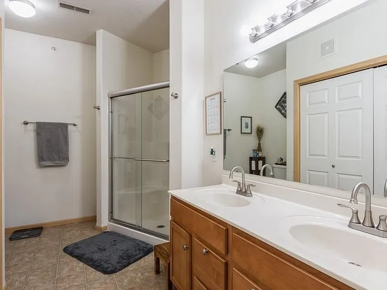 2300 Westlake Rd #302 — Photo 17