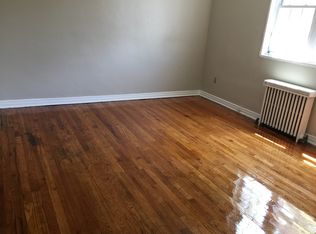22454 Horace Harding Expy, Bayside, NY 11364