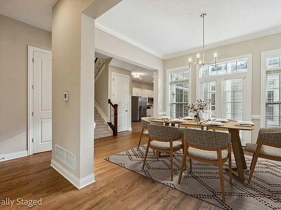 3rd image of 4239 Troutbrook Dr #101