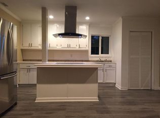 1109 Brunswick Dr, Jeffersonville, IN 47130