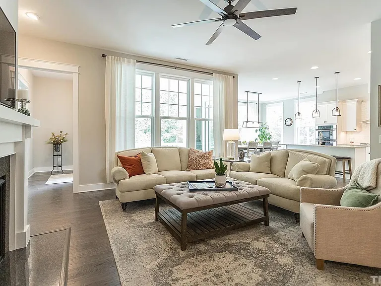 3603 Cedarbird Way — Photo 5