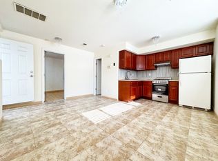 38 Jeannette Ave #BASEMENT, Staten Island, NY 10312