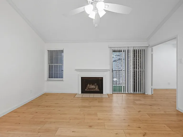 5300 Keller Springs Rd #2069 — Photo 2