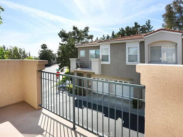 114 Byrnes Ln, Placentia, CA 92870