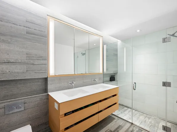 150 Rivington Street image 10 of 14