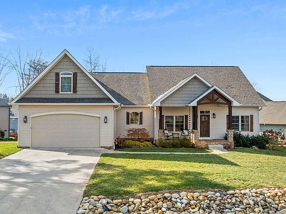 2nd image of 304 Elokwa Ln
