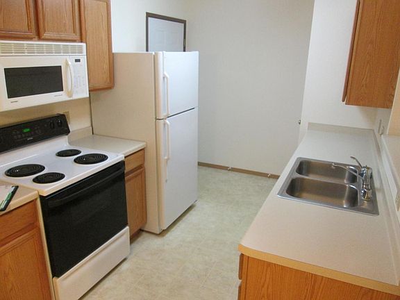 5th image of 1238 Winston Dr APT 3