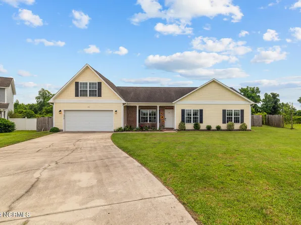 138 Hardin Drive, Maysville, NC 28555