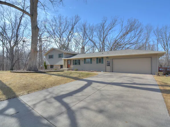 505 Meadow Ln, Kaukauna, WI 54130