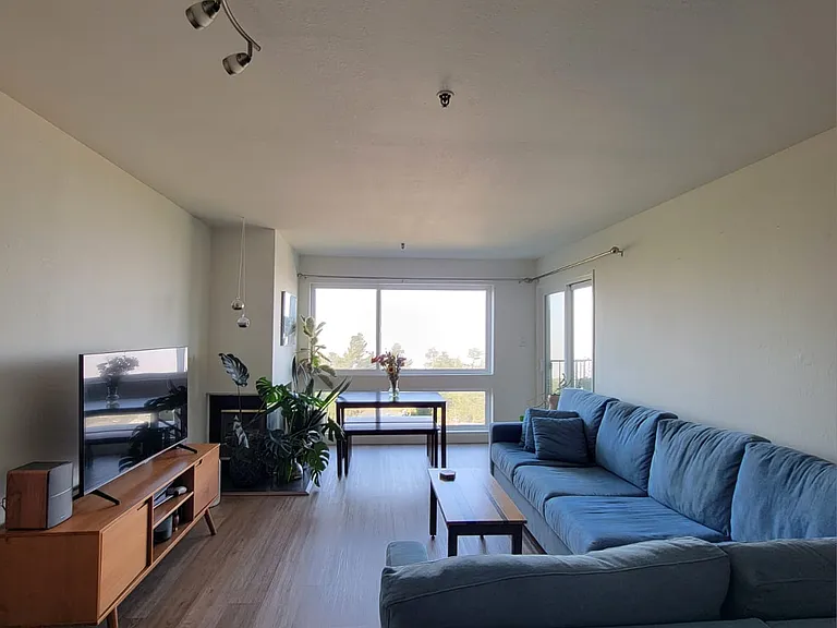 524 Monterey Rd #7 — Photo 6