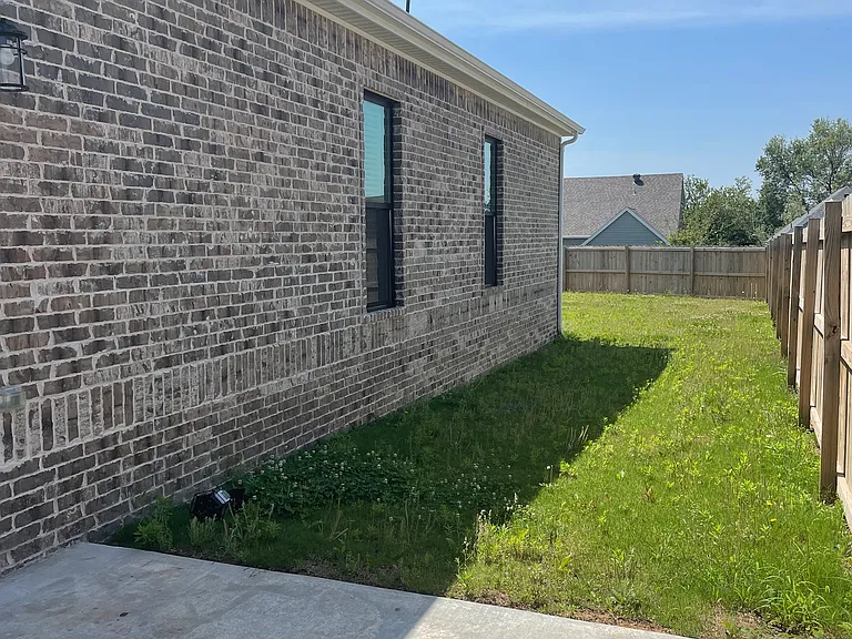 522 Rosedale Pl — Photo 18