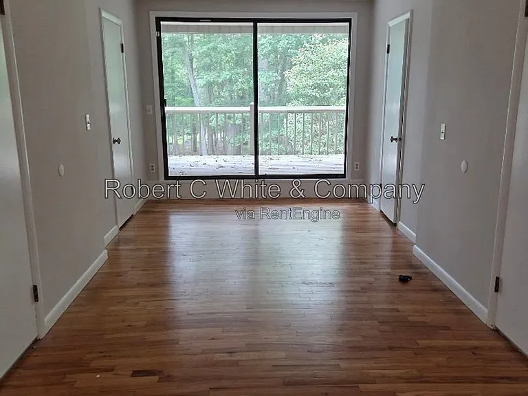15 Treadwell Ct — Photo 7