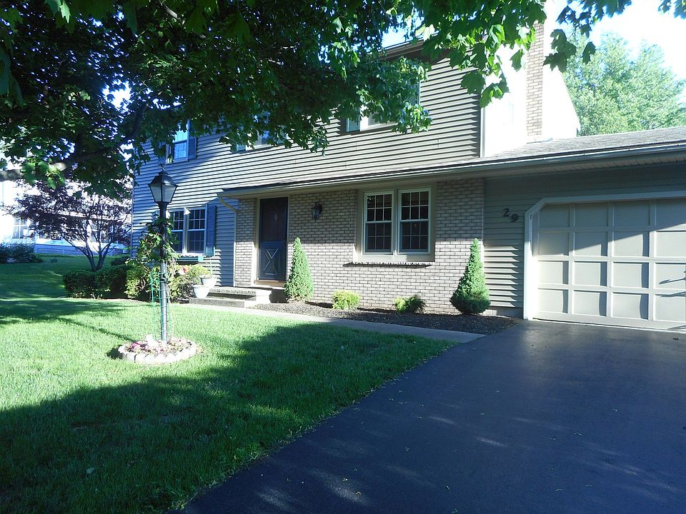 1st image of 29 Candlewood Cir