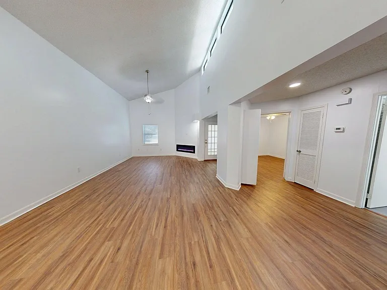 362 Filmore Dr — Photo 8