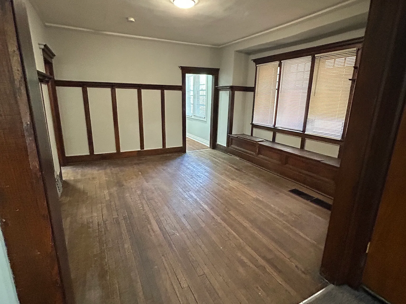 1508 Montclair St — Photo 3