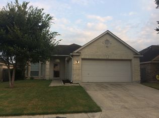 210 Arabian Dr, Victoria, TX 77904