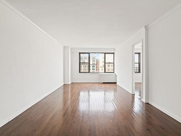 5th image of 85 Livingston St APT 10G